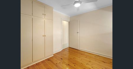 In The Heart Of Glenelg - Enjoy The Beachside Lifestyle - Only Steps To Jetty Rd - Photo 4