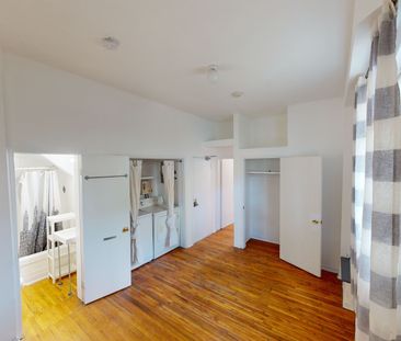 For Lease - 221 Bathurst Street Unit# Apt 4, Toronto, Ontario - Photo 6