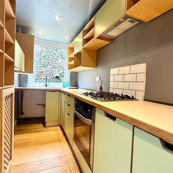 2 bedroom terraced house to rent - Photo 1