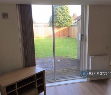 1 bedroom flat to rent - Photo 4
