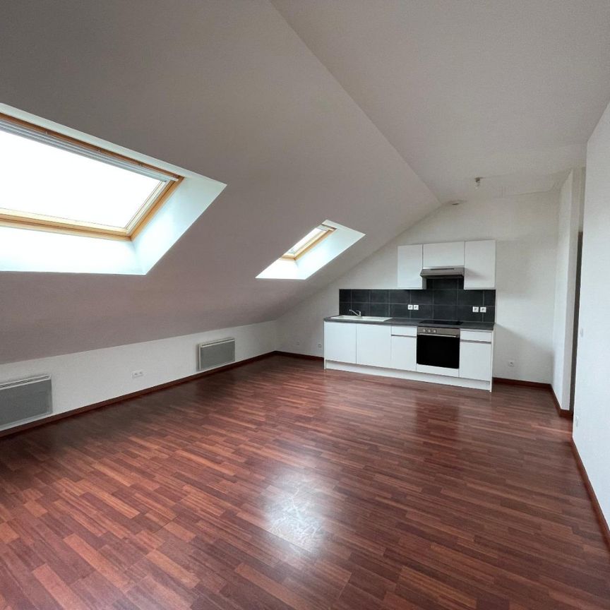 Location Appartement 1 pièce 34m² ISBERGUES 62330 - Photo 1