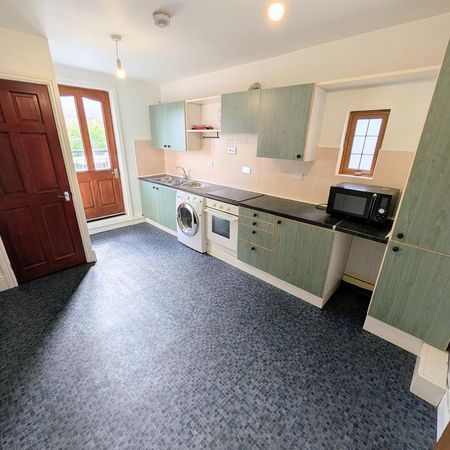 1 bedroom flat to rent - Photo 4