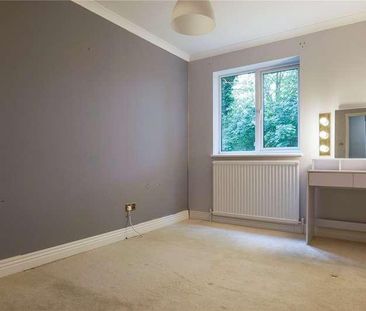 St. Pauls Court, Reading, Berkshire, RG1 - Photo 4