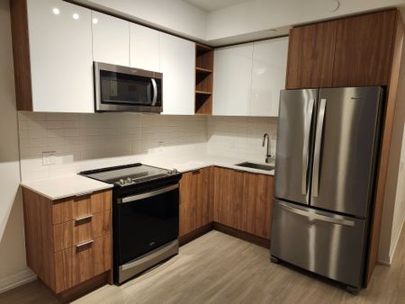 For Lease - 25 Holly Street Unit# 1003, Toronto, Ontario - Photo 2