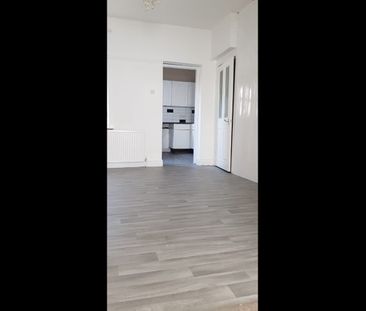 2 Bed Terraced House, Larch Road, CH42 - Photo 2