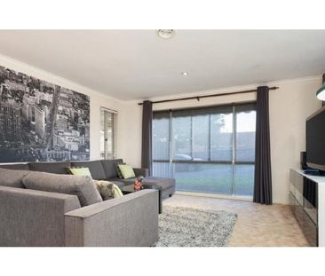 1 Forde Court, Narre Warren VIC 3805 - House For Rent | Domain - Photo 1