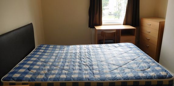 1 Bedroom Apartment To Rent in Nottingham - Photo 2