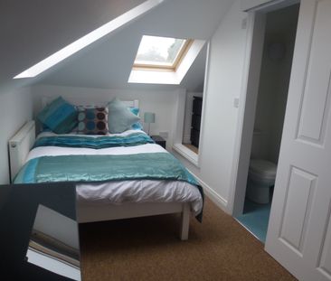 Bournemouth Road, Parkstone, Poole, Dorset, BH14 - Photo 3