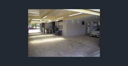 AMAZING GRANNY FLAT - Photo 3
