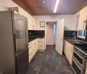 3 bedroom detached house to rent - Photo 6