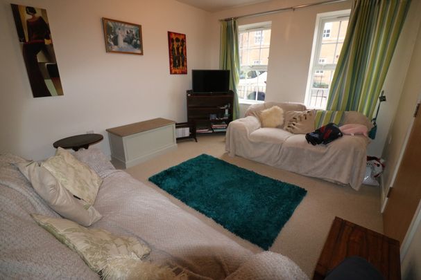 Flynn Mews, - Photo 1