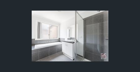 FLEXIBLE FLOOR PLAN! - Photo 5