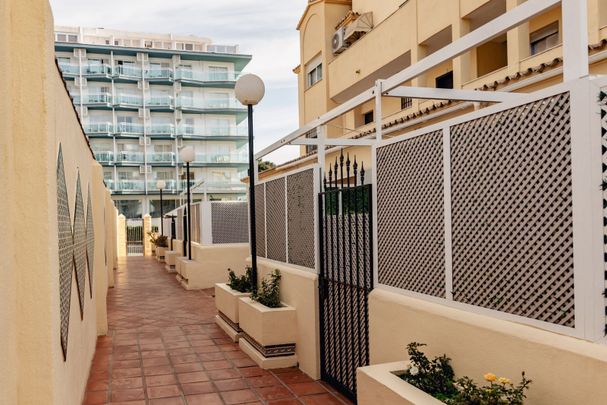 Ground Floor Apartment in Benalmadena - Photo 1