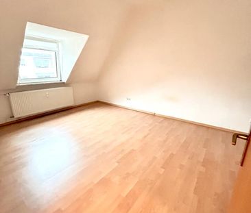 Charmante 2-Zimmer-Altbauwohnung -geeignet für Singles oder Paare - Foto 1