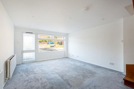 2 bedroom semi-detached house to rent - Photo 2