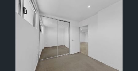 Luxurious 1 Bedroom Rental Unit in Merrylands - Modern Design and Convenient Location - Photo 5