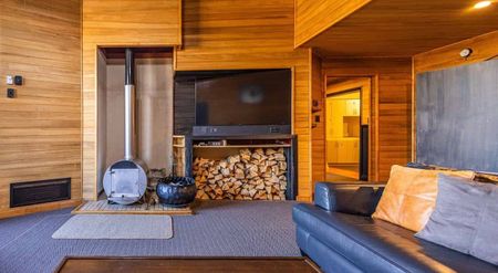 7 Bedroom Rental in Ohakune - Photo 4