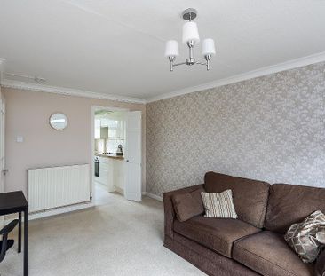 2 bedroom flat to rent - Photo 6