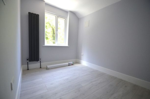 1 bedroom Property to rent - Photo 1