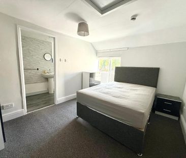 5 bedroom terraced house to rent - Photo 2