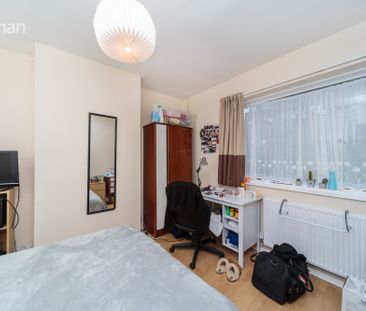 5 bedroom terraced house to rent - Photo 6