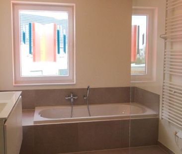 Woning te huur in Sijsele voor € 1.275 met 3 slaapkamers - Photo 2