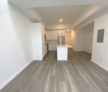 $1,799 / 2 br / 1.5 ba / 700 sqft 16 west ave S unit 113 - Photo 6