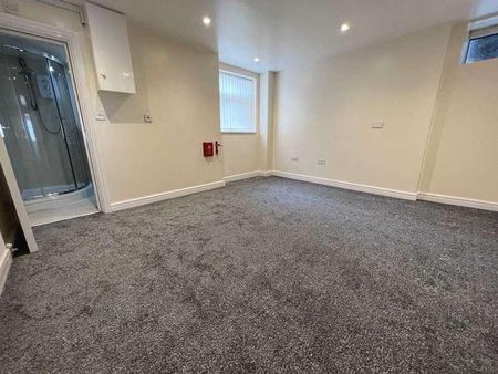 The Promenade, Blackpool, FY1 - Photo 4