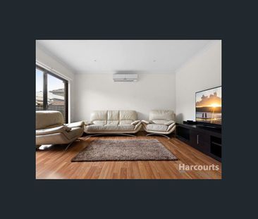 23 Cavalier Drive, Craigieburn, Vic 3064 - Photo 5