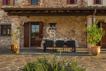 viale apua, Pietrasanta, Tuscany 55045