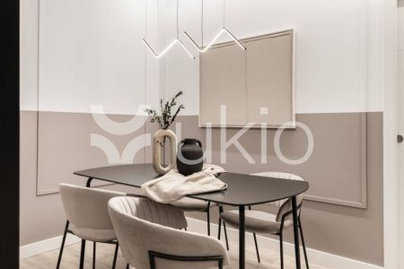 3 room luxury Apartment for rent in Madrid, Spain - Photo 2