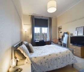 HMO Kersland Street, Hillhead, Glasgow G12 8BT - Photo 2