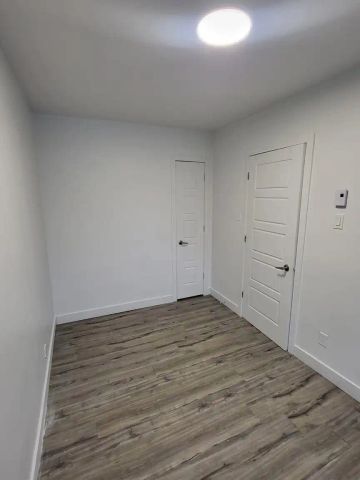 3975 Fort Rolland — 4-1/2 - Photo 2
