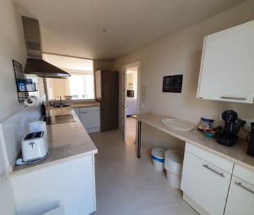 Apartment in Casares Playa, Costa del Sol - Photo 6