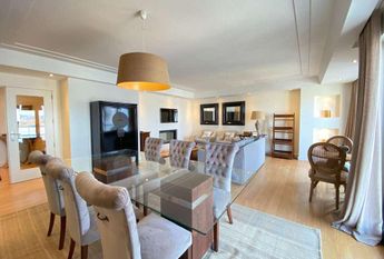 3 Bedroom Apartment with swimming pool, Benfica, Lisboa