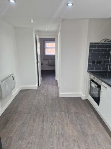 Studio to rent - Photo 4