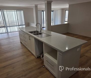 Freshly Renovated Family Home in the Heart of Dalyellup - Photo 2