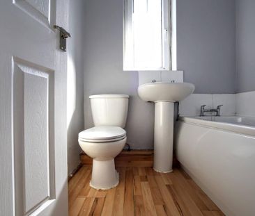 2 bedroom semi-detached house to rent - Photo 1