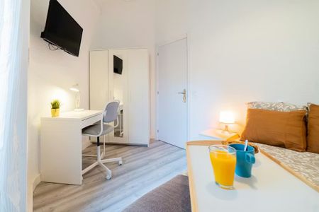 Carrer de Císcar, Valencia, Valencian Community 46005 - Photo 5