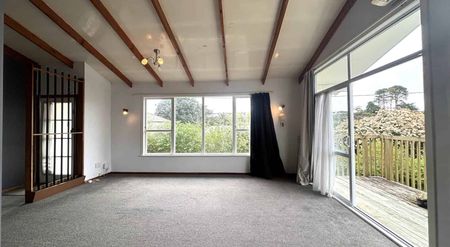 Peaceful Cul-de-Sac Living - Photo 3