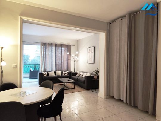 Location Appartement 3 pièces 78m² MARSEILLE 8ème - Photo 1