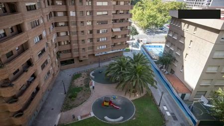 Carrer de Bèlgica, Valencia, Valencian Community 46021 - Photo 4