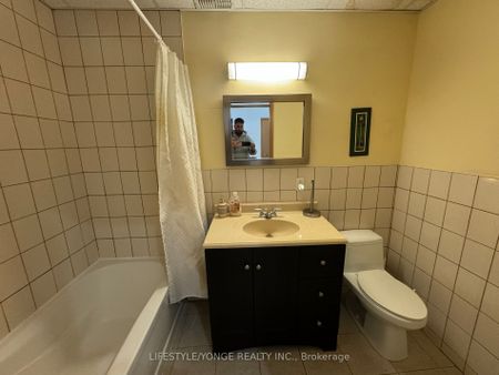 For Lease - 609 Queen Street Unit# 201, Toronto, Ontario - Photo 2