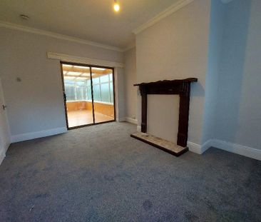 2 bedroom semi-detached house to rent - Photo 2