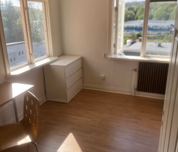 Gamla riksvägen, Kållered - Photo 4