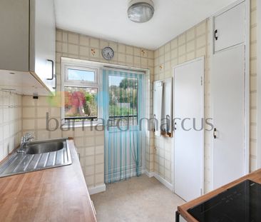 Elmfield Way, South Croydon - Photo 4