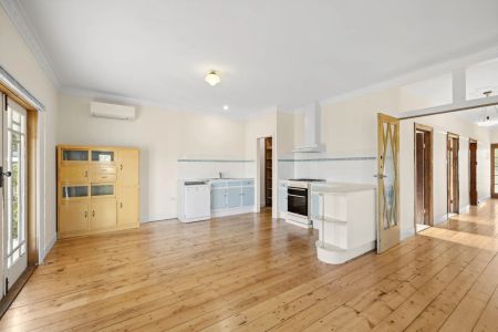 3 Albert Street, Clunes. - Photo 4