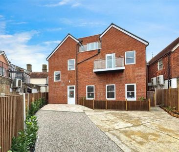 Station Road, Harlow, Essex - Photo 2