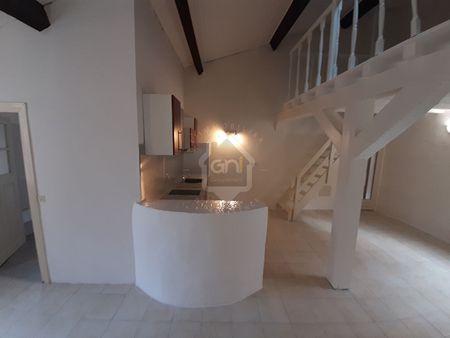 ARLES CENTRE - Appartement T2 - 57 M², - Photo 4