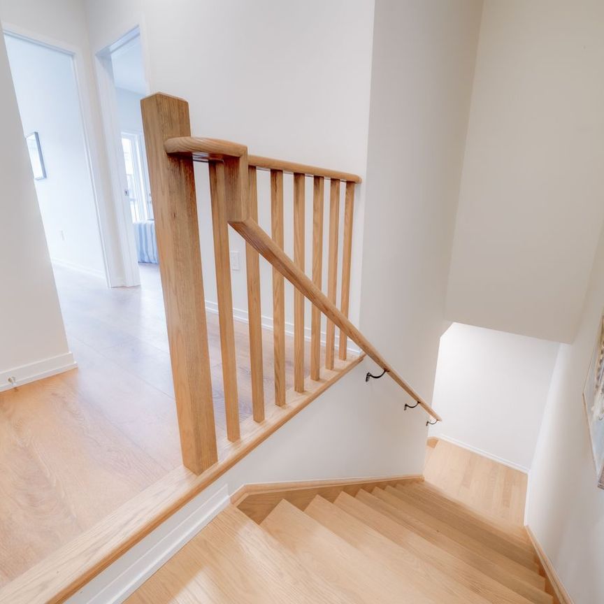 For Lease - 94 Matawin Lane, Richmond Hill, Ontario - Photo 1